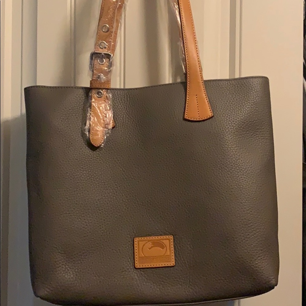 Dooney & Bourke Purse